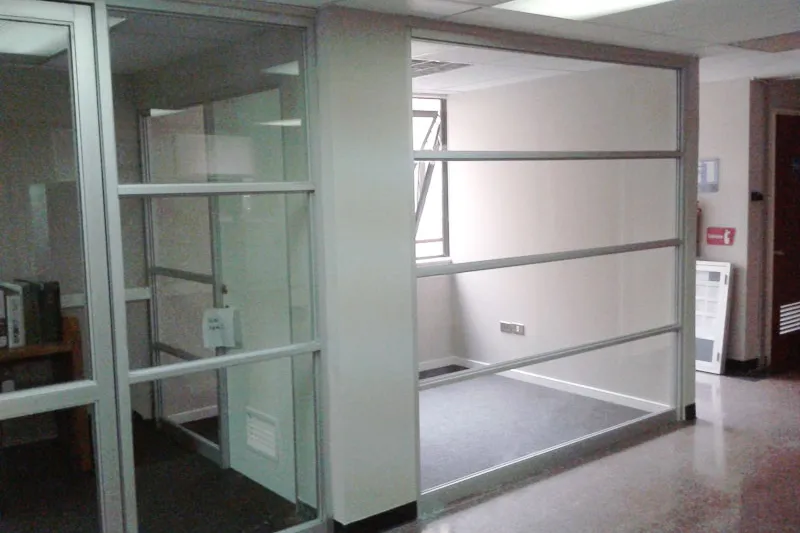 Habilitaciones de oficinas en la Universidad del Desarrollo - imagen 2