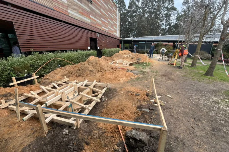 Montaje Estrructura UDLA Campus el Boldal - imagen 1