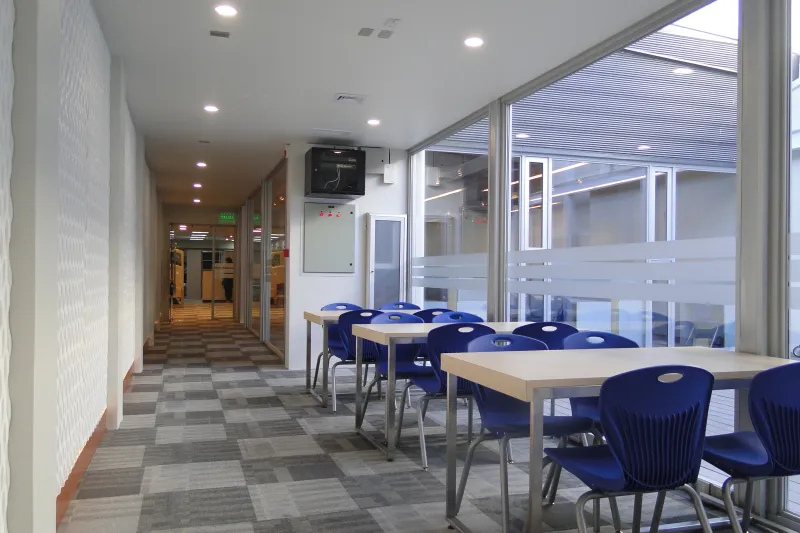 Construcción de salas de estudio UDD Sede Concepción - imagen 7
