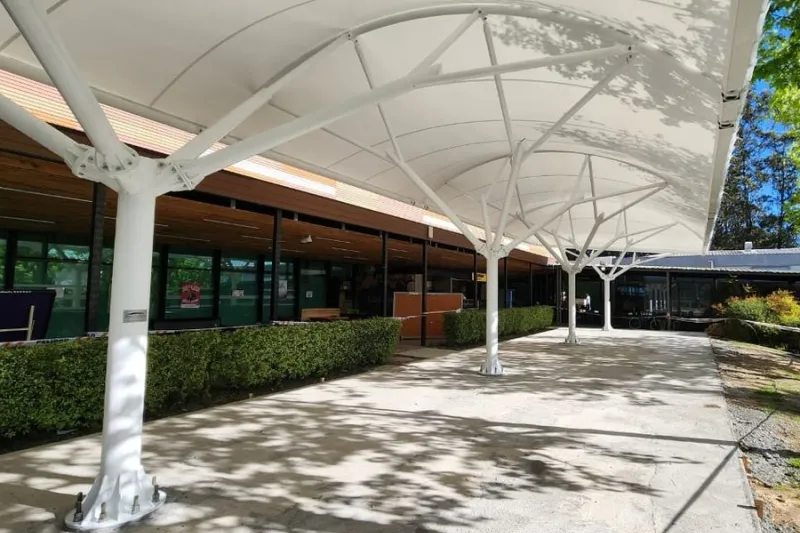 Montaje Estrructura UDLA Campus el Boldal - imagen 7