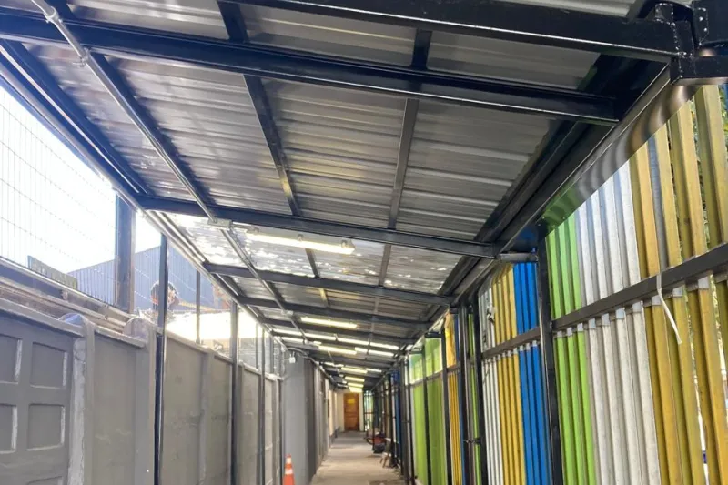 MEJORAMIENTO CUBIERTA CIRCULACIÓN EXTERIOR CAPACITACIÓN, LICEO BICENTENARIO DE EXCELENCIA COMERCIAL INSUCO - imagen 10